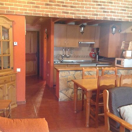 Casa Rural La Vega De Gredos Guest House San Martin de la Vega del Alberche ภายนอก รูปภาพ